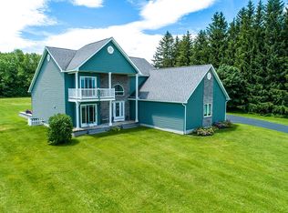 890 Higby Rd, New Hartford, NY 13413