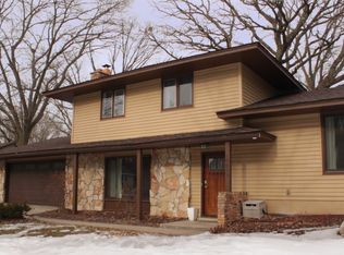 10633 Hollywood Blvd NW, Coon Rapids, MN 55433