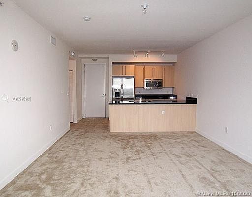 2nd image of 1111 SW 1st Ave APT 2924