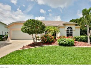7649 Citrus Hill Ln, Naples, FL 34109
