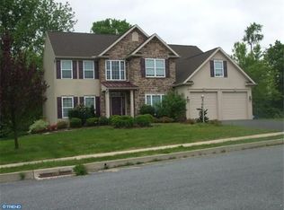 652 Ebersole Rd, Reading, PA 19605