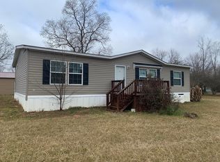 22 Cellular Ln, Seminary, MS 39479