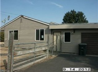903 N Paxson Dr, Moses Lake, WA 98837