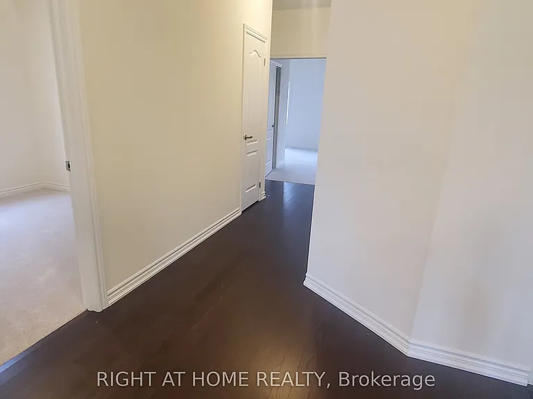 10 Northern Breeze Cres — Photo 11