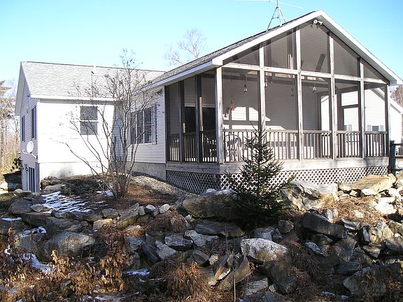 Exterior (rear)