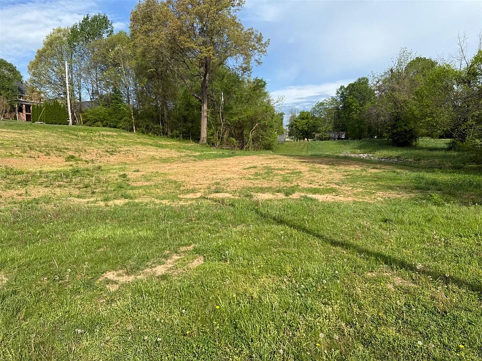 1st image of 31 Shangri La Pl