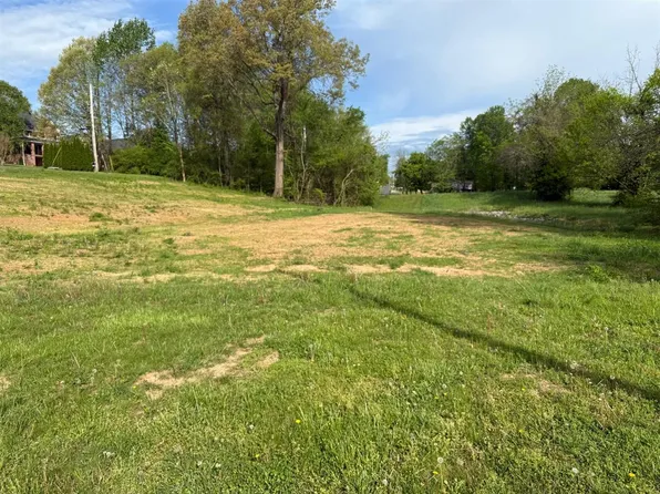 31 Shangri La Pl, Glasgow, KY 42141