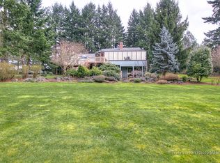 18110 SE Sunnyside Rd, Damascus, OR 97089