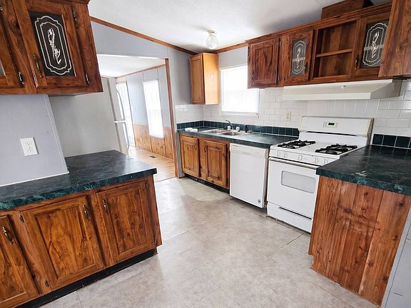 2nd image of 2500 Farm Bureau Rd #39