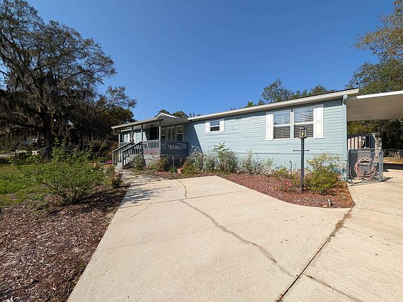 3rd image of 3969 Oak Terrace Rd