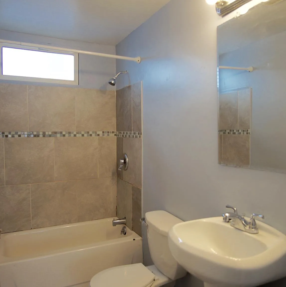 41 Carolina Ave — Photo 2