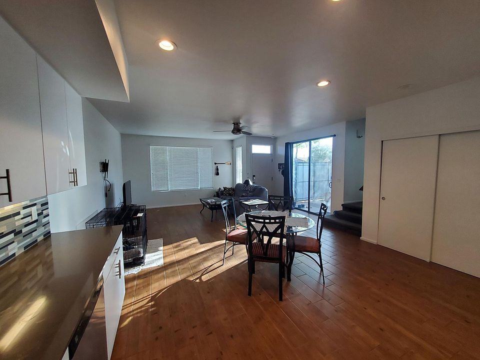 Kitchen/Living Room