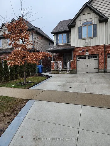 49 Curzon Cres Photo 1