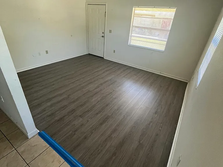 1240 Josephine St — Photo 5