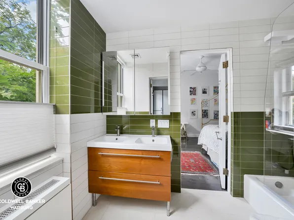 1148 5th Avenue image 11 of 19