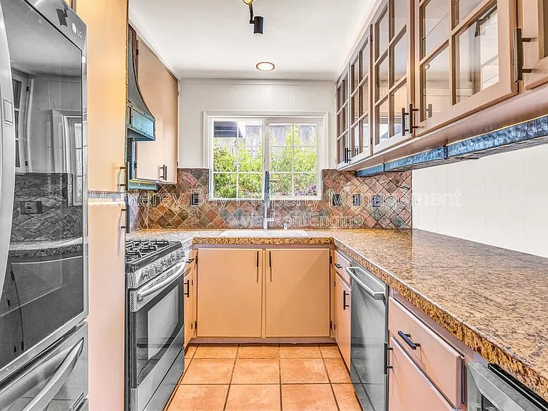 3057 Otto Dr — Photo 14