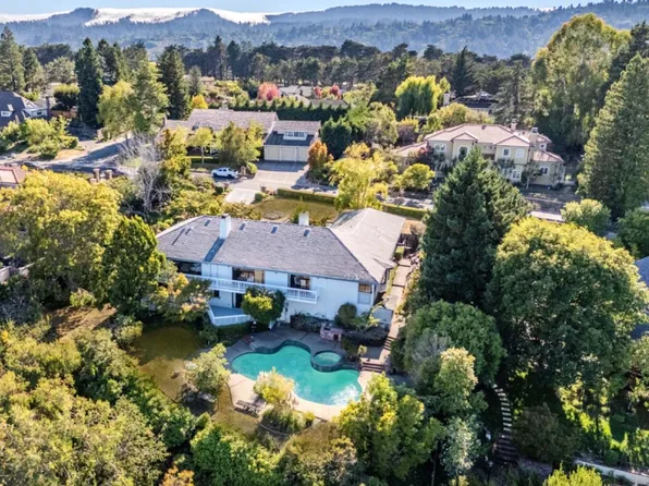 2970 Privet Dr, Hillsborough, CA 94010