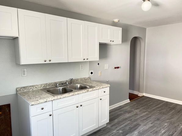 76 Birdsey St #2R