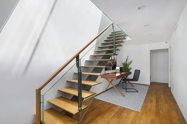 Rented by Compass | media 58