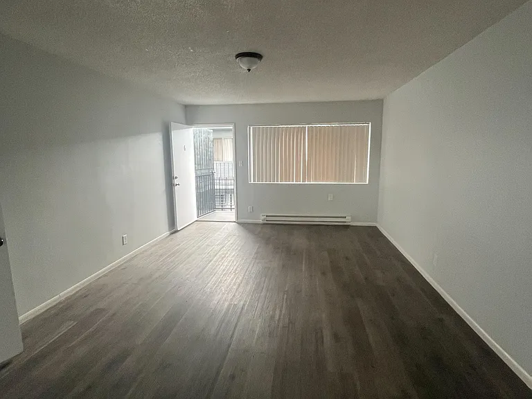 2500 & 2506 E Spaulding St — Photo 2