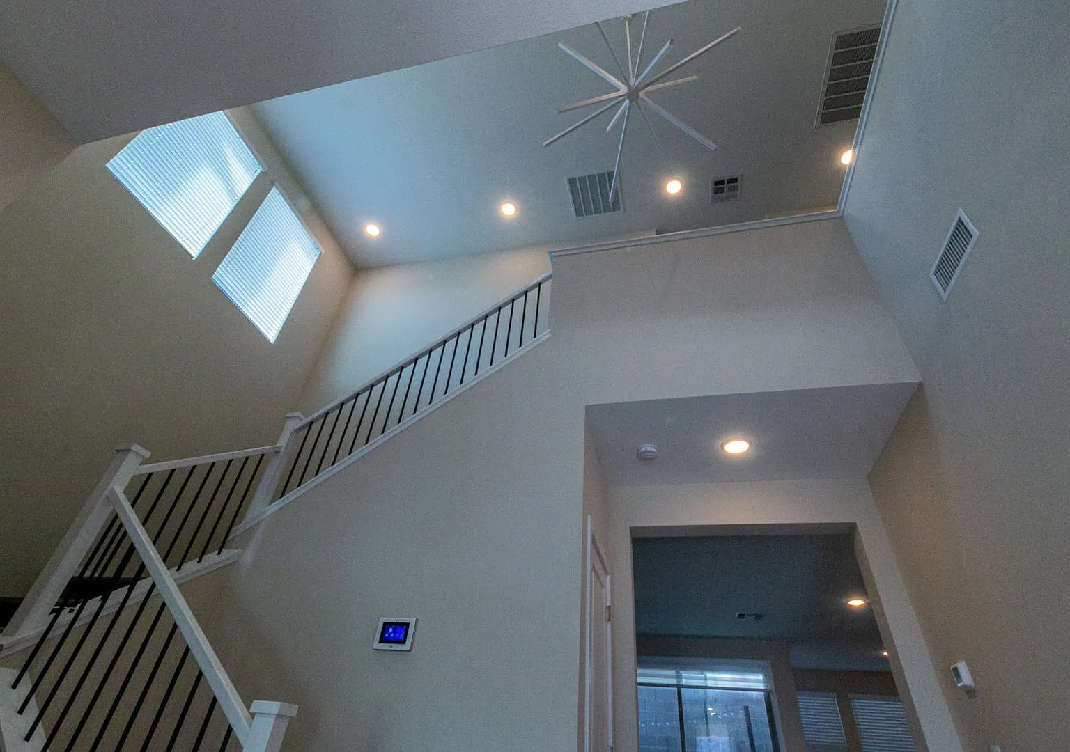 Uniting classic enrichments with modern practicality with This 4 Bedroom In North Las Vegas! — Photo 3