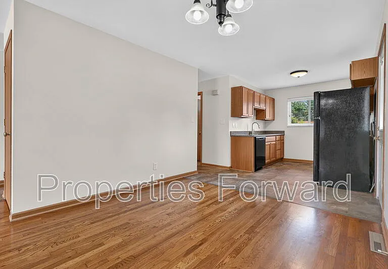 3127 Thomas Ave — Photo 11