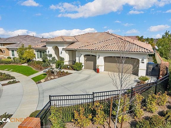 5th image of 3740 Acadia Cir
