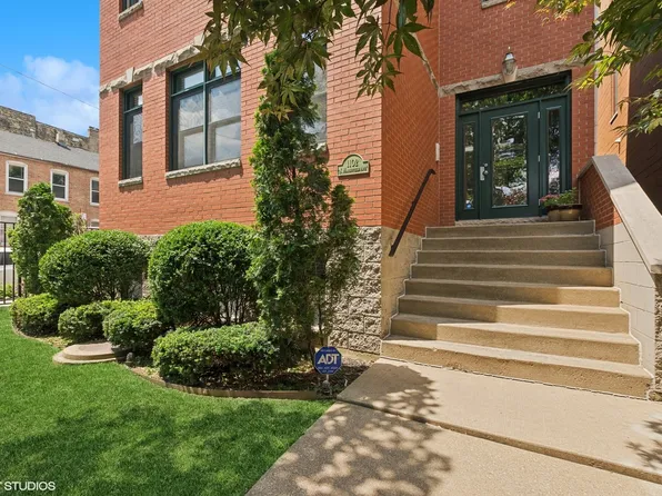 1102 N Marshfield Ave #1E, Chicago, IL 60622