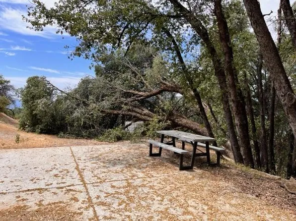 38055 Peterson Rd, Auberry, CA 93602
