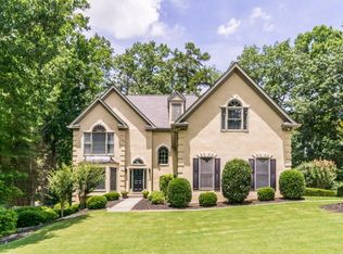 2881 Clary Hill Dr NE, Roswell, GA 30075