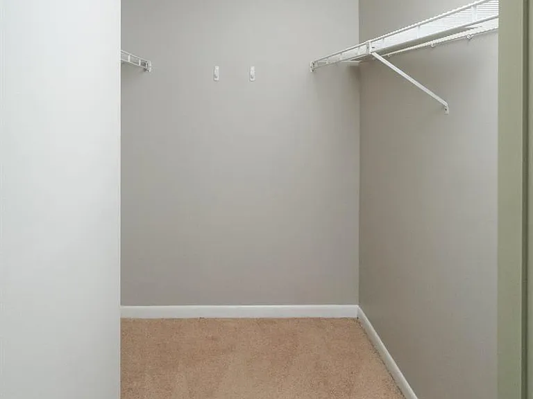 1015 Green Pine Blvd #B3 — Photo 20
