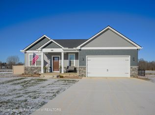 2860 Black Oak St, Webberville, MI 48892