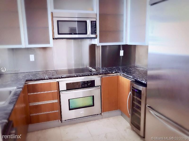 1st image of 520 West Ave APT 803