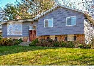 69 Locust Rd, Briarcliff Manor, NY 10510