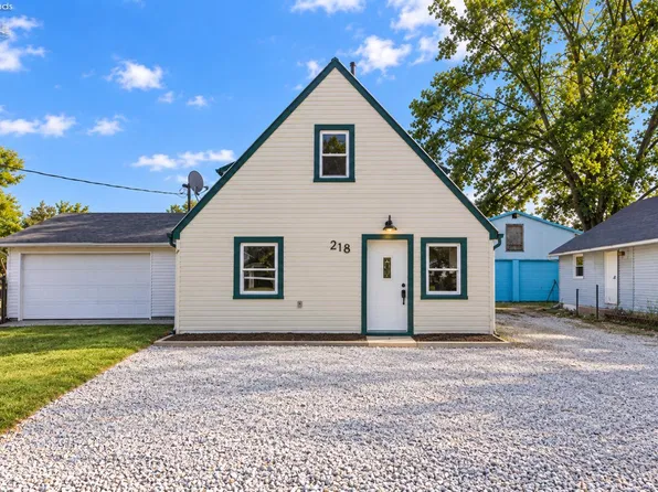 218 Doerzbach Ave, Sandusky, OH 44870