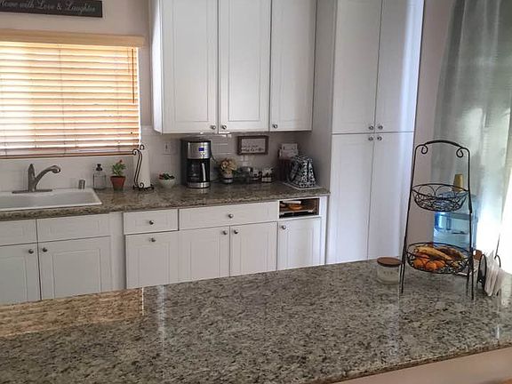 Kitchen w sliding glass door