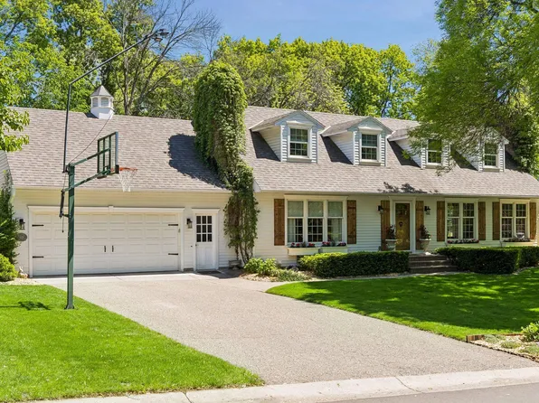 6529 Cherokee Trl, Edina, MN 55439