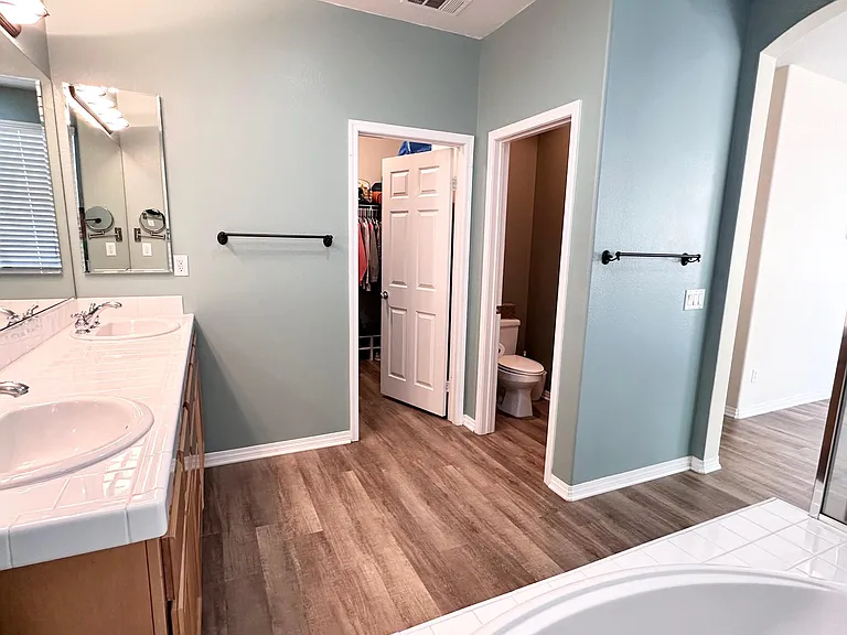 4343 Club Vista Dr — Photo 19