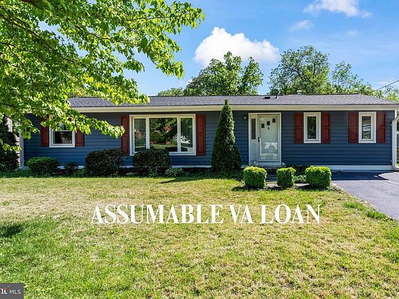 2nd image of 8005 Woodholme Cir