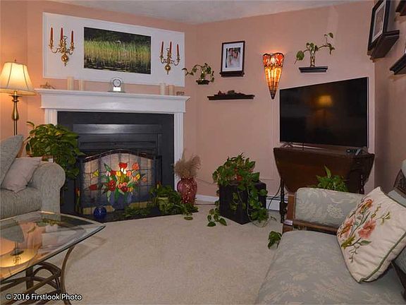 3rd image of 5 Quail Cir #5A