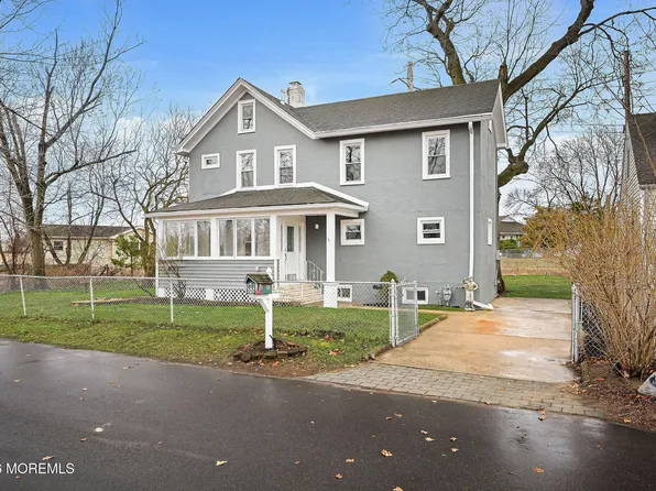 8 Newman Street, Hazlet, NJ 07734