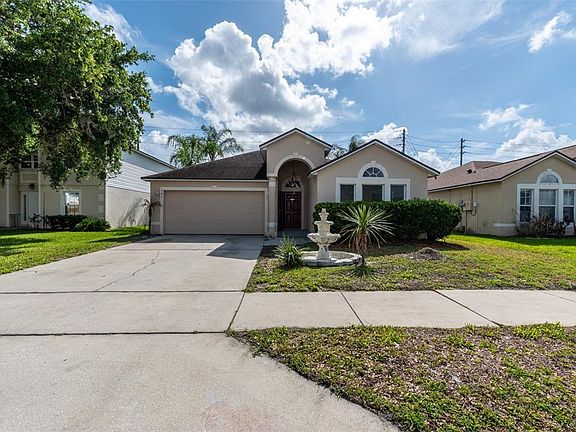 4th image of 383 FAIRFIELD DRIVE