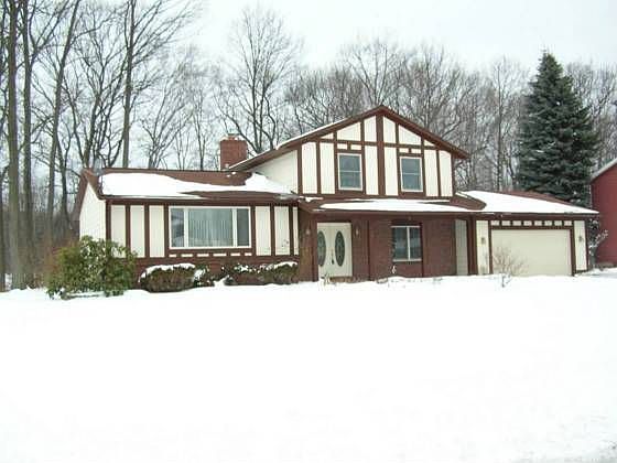 1st image of 455 Westwind Dr