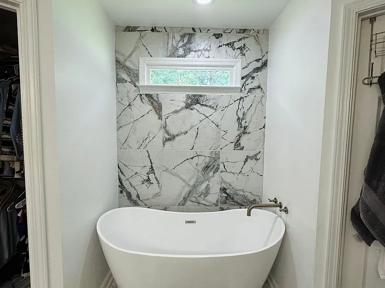 103 Meadow Creek Dr — Photo 39