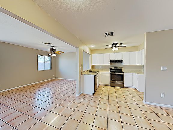 4th image of 9815 N 47th Dr