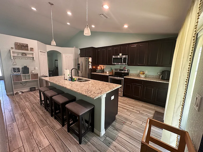 Beautiful working kitchen