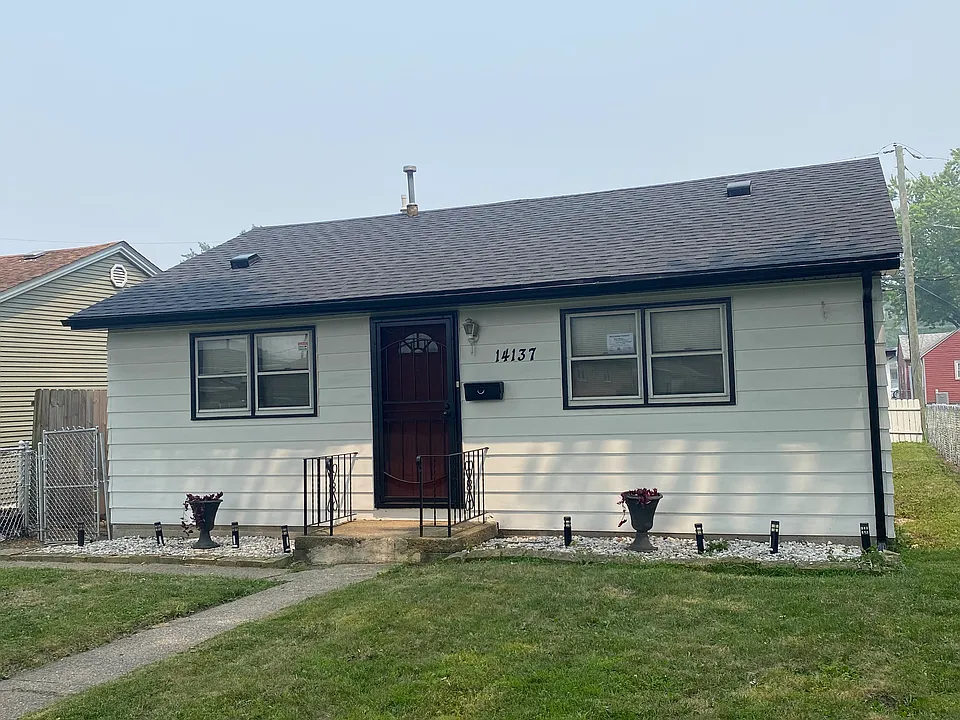 14137 S Calhoun Ave