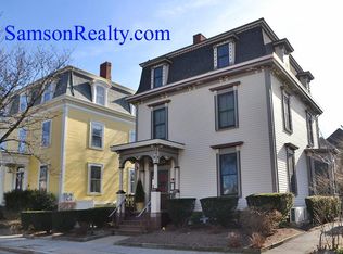 435 Angell St APT 1, Providence, RI 02906