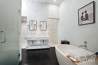 Rented by (Legacy) Elegran