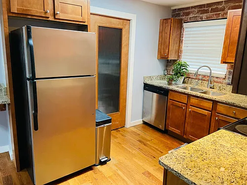 562 Formwalt St SW #2 Photo 1